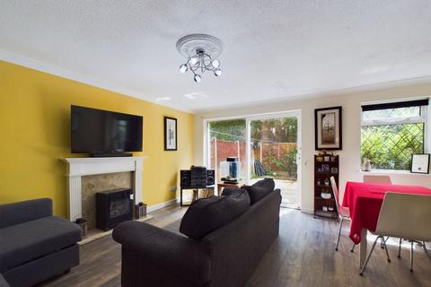 65 Lloyds Head, Jackfield, Telford, TF8 7LZ