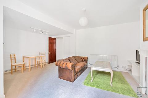 1 bedroom ground floor maisonette to rent, Martyr Road, Guildford GU1