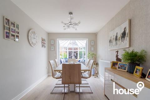 2 Larch End, Minster On Sea, Sheerness, ME12 3FJ