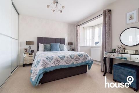 2 Larch End, Minster On Sea, Sheerness, ME12 3FJ