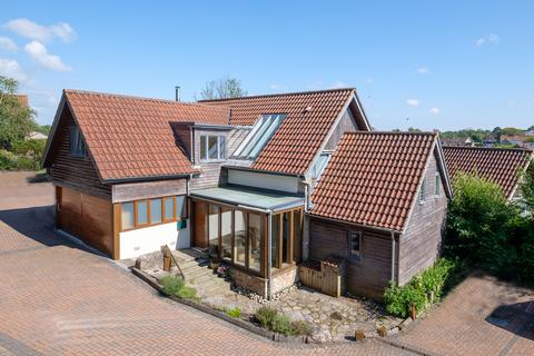 5 bedroom detached house for sale, Williams Yard, Winford