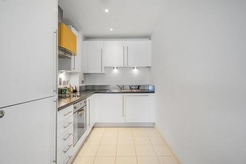 1 bedroom flat to rent, 1 Hallsville Road London E16