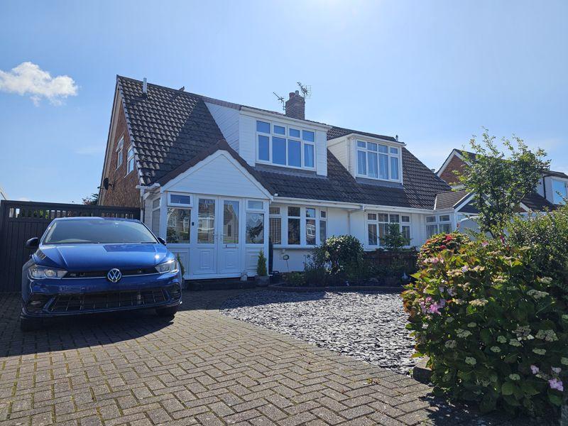 Skipton Avenue, Southport PR9 3 bed semidetached house for sale £245,000