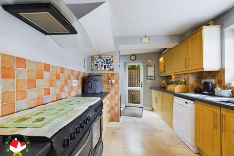 44 Foxglove Close, Abbeymead, Gloucester, GL4 4DX