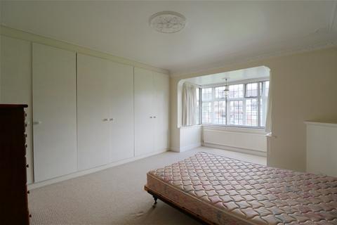 2 bedroom flat for sale, Queens Drive, West Acton, West Acton