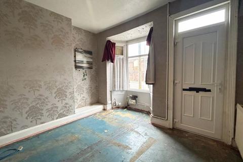2 bedroom terraced house for sale, Cemetery Road, Scunthorpe