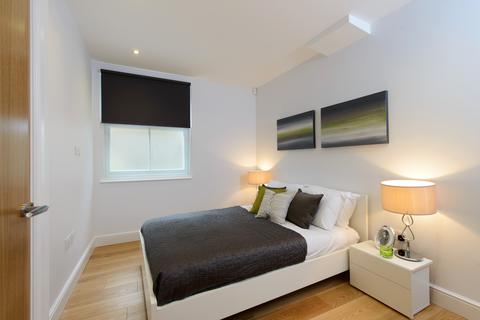 2 bedroom terraced house to rent, Southcott Mews, London, NW8