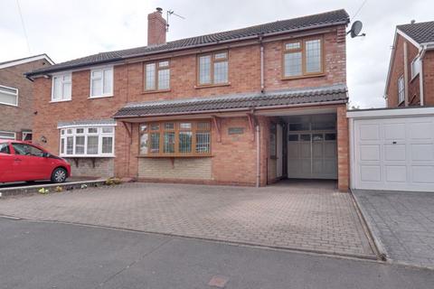 4 bedroom semi-detached house for sale, Brook Close, Wolverhampton WV9