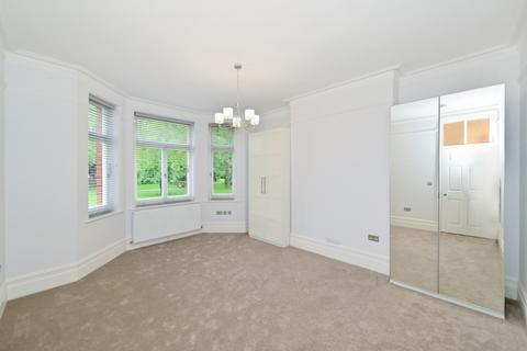 4 bedroom apartment to rent, St. Marys Mansions, St. Marys Terrace