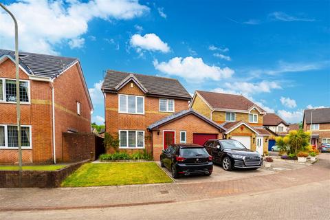 3 bedroom detached house for sale, Bovil View, Machen, Caerphilly, CF83 8LD