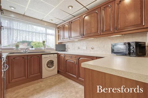 3 bedroom terraced house for sale, Kerry Close, Upminster, RM14