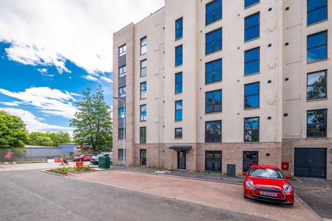 3 bedroom flat to rent, Kilpatrick Grove, Edinburgh, EH6