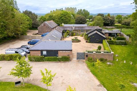 Property for sale, Newhouse Farm Barns, Nr. Arundel, BN18