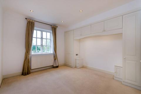 3 bedroom flat to rent, Chartfield Avenue, West Putney, London, SW15