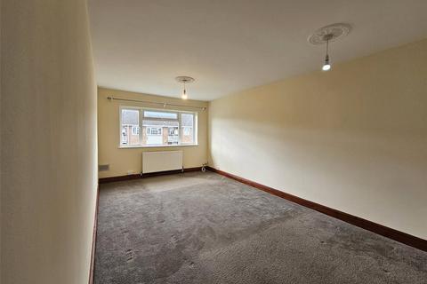 3 bedroom apartment for sale, Mendip Close, Harlington, Greater London, UB3
