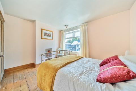 147 Hallowell Road, Northwood, HA6 1DZ