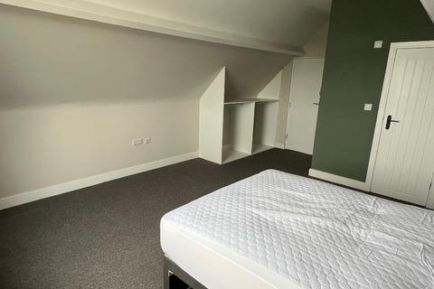 1 bedroom in a house share to rent, Highfield Road, Doncaster RM 6