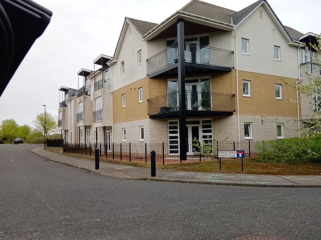 North Shields NE29 2 bed apartment to rent £675 pcm (£156 pw)