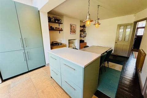 3 Cromer Road, Chadwell Heath, Romford, RM6 6ND