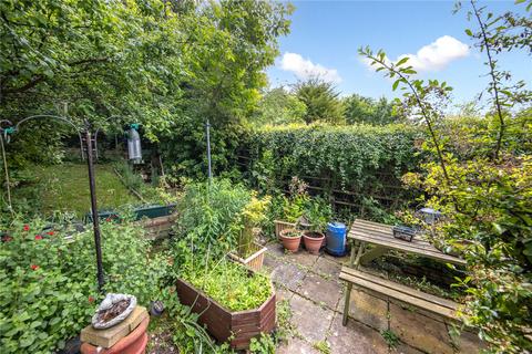 15 Falconers Road, Luton, LU2 9ET