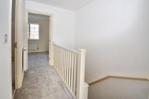 2 bedroom end of terrace house to rent, Sterlings Way, Okehampton