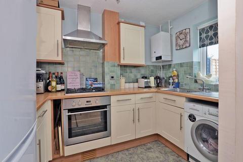 1 bedroom house for sale, Glebelands, West Molesey KT8