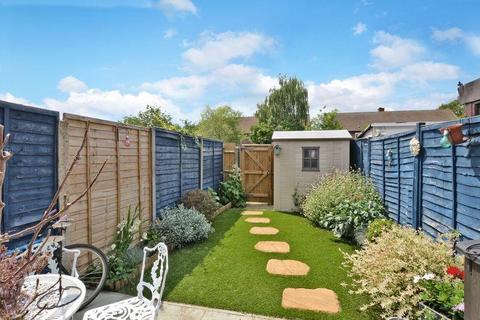 1 bedroom house for sale, Glebelands, West Molesey KT8