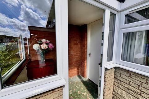 3 bedroom end of terrace house for sale, Roseville Gardens, Codsall