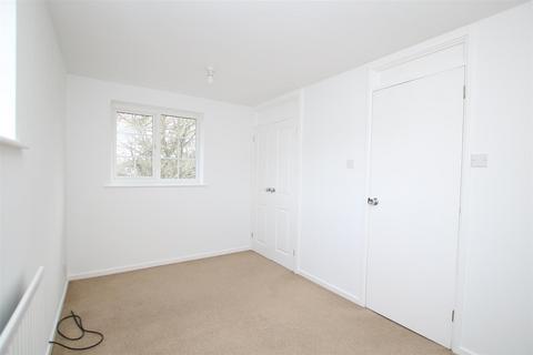 1 bedroom semi-detached house to rent, Ridgehurst Drive, Horsham