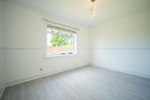 2 bedroom flat to rent, Loanhead Crescent, Motherwell