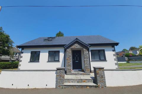 4 bedroom detached house for sale, Railway Terrace, Fforestfach, Swansea