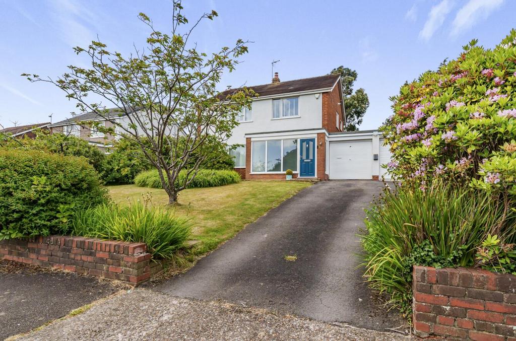 RhydYDefaid Drive, Sketty, Swansea 4 bed detached house for sale £550,000