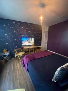 2 bedroom apartment to rent, Camden Street, London NW1
