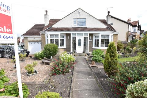 3 bedroom detached house for sale, Knights Hill, Leeds, West Yorkshire