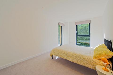 2 bedroom flat to rent, Charlotte King Court, London E2