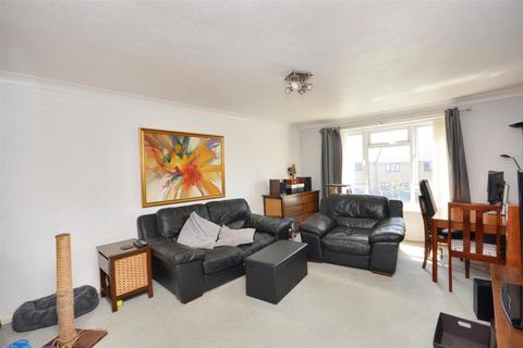 2 bedroom flat for sale, Priory Road, Eastbourne