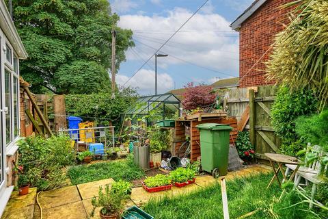 40 Kirkfield Road, Withernsea, HU19 2JZ