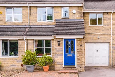 4 bedroom terraced house for sale, Middlemost Close, Huddersfield, HD2