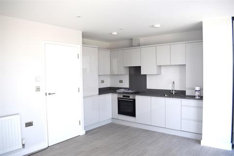 1 bedroom apartment to rent, 103-105 Geoge Lane, London E18