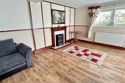 2 bedroom bungalow for sale, Heol Rhosybonwen, Cross Hands, Llanelli