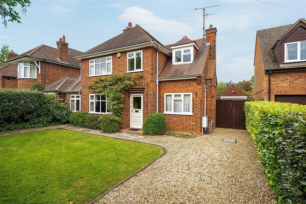 Ellis Road, Bedford 4 bed detached house for sale £750,000