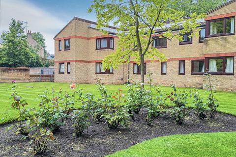 1 bedroom apartment for sale, Beaulands Close
