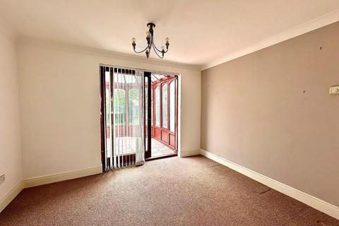 14 Hidcote Close, Northampton, NN4 0XQ