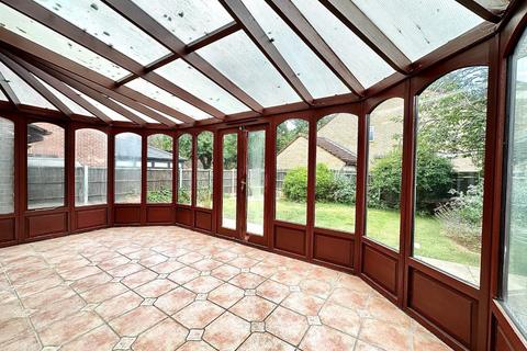 14 Hidcote Close, Northampton, NN4 0XQ