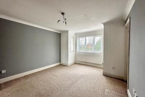 14 Hidcote Close, Northampton, NN4 0XQ