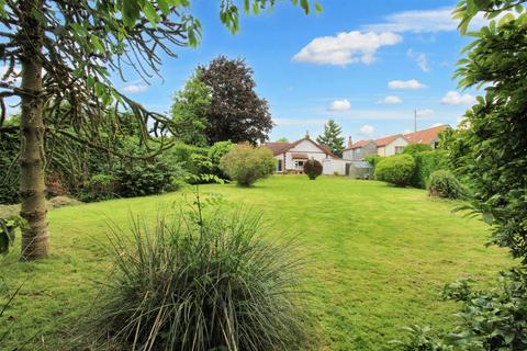 2 bedroom detached bungalow for sale, Cawston Road, Reepham