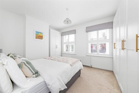24 Foxley Gardens, Purley, CR8 2DQ