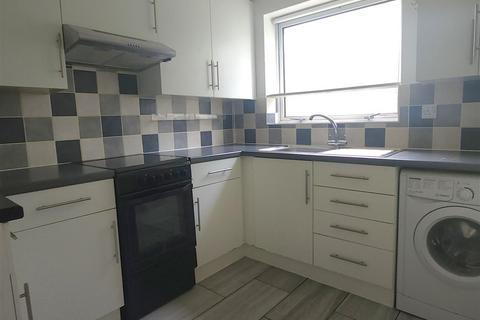 26 Chapel Wood, New Ash Green, Longfield, DA3 8RA