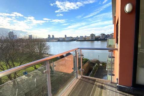 1 bedroom apartment to rent, Ocean Wharf, 60 Westferry Road, E14