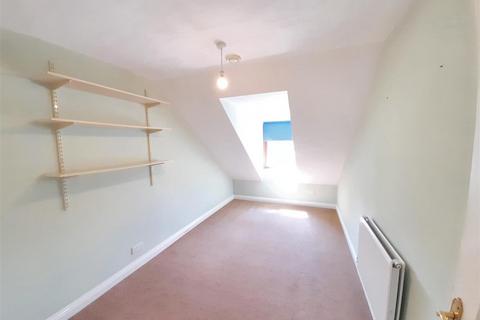 39 Oak Tree Lane, Woodgate, Chichester, PO20 3GU